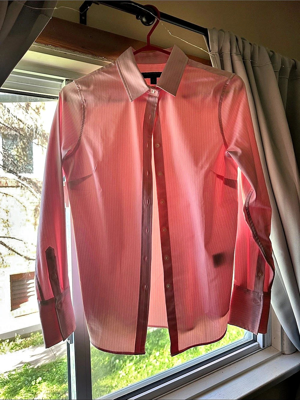 Banana Republic Riley Tailored Fit Pink Pinstripe Button-Down Shirt Medium